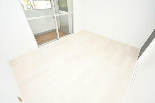 大阪府枚方市香里園東之町 賃貸マンション