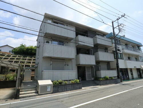 ドエルＥＢＩＮＡ 3階建