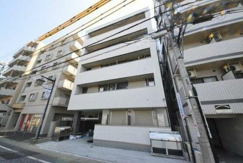 クロイツェル 5階建