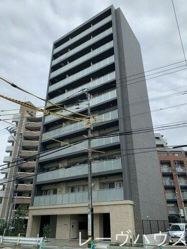 福岡県福岡市博多区千代４丁目 11階建