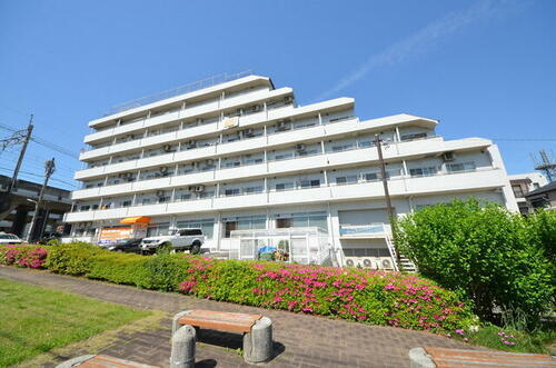 東京都多摩市永山１丁目 築39年7ヶ月 地上6階地下1階建