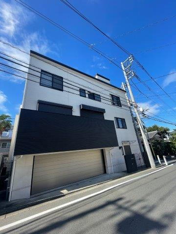 目黒区南２丁目デザイナーズ戸建 3階建