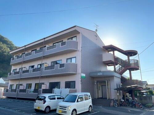 広島県三原市宗郷２丁目 賃貸マンション