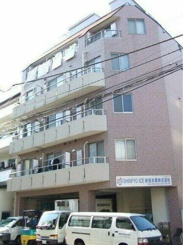 東京都新宿区北新宿４丁目 地上6階地下1階建