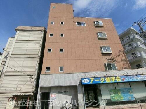 クレール寝屋川 5階建