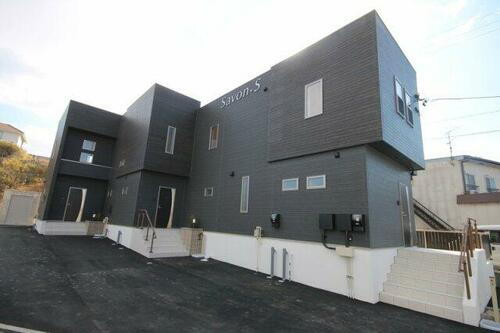 愛知県常滑市千代ケ丘３丁目 テラスハウス