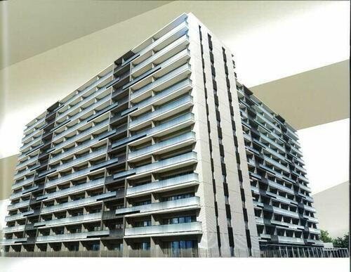 神奈川県海老名市泉２丁目 13階建 