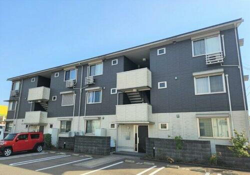 プリメーロ 3階建