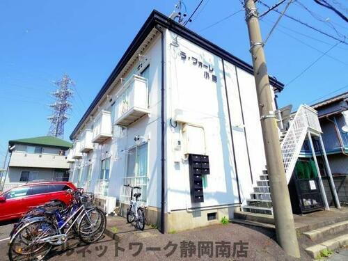 静岡県静岡市駿河区小鹿 賃貸アパート