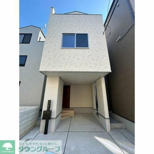 埼玉県さいたま市南区辻２丁目 3階建
