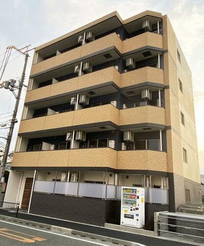 兵庫県尼崎市塚口町４丁目 築5年10ヶ月 5階建