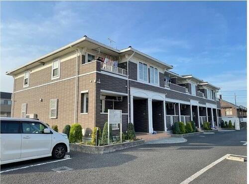 神奈川県愛甲郡愛川町中津 賃貸アパート