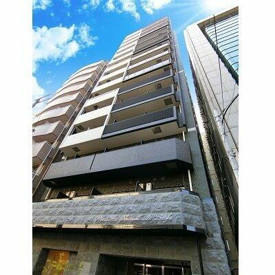 プレサンス心斎橋ブライト 15階建