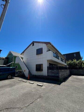 兵庫県神戸市須磨区須磨浦通５丁目 2階建