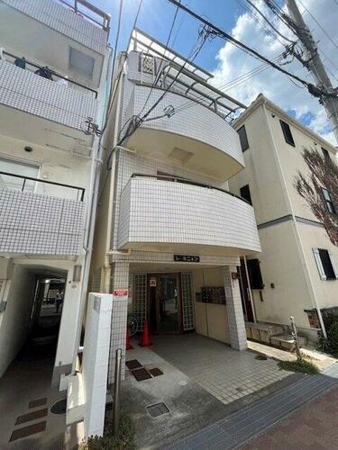 兵庫県神戸市灘区六甲町１丁目 4階建
