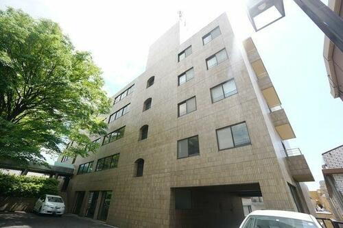 神奈川県横浜市青葉区藤が丘１丁目 地上5階地下1階建