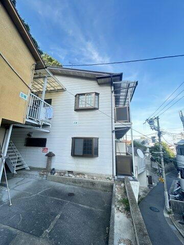 兵庫県神戸市灘区城の下通３丁目 築31年2ヶ月 2階建
