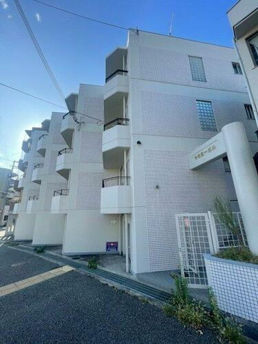兵庫県神戸市灘区篠原中町３丁目 4階建