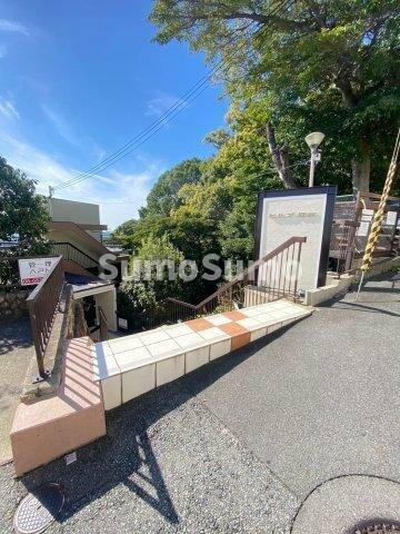 Ｈｉｌｌｓ岡本