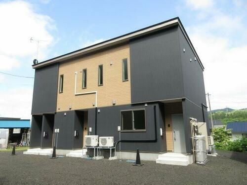 スピルネ湯ノ岱　Ａ棟 2階建