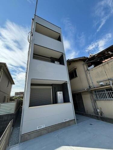 兵庫県姫路市飾磨区恵美酒 3階建