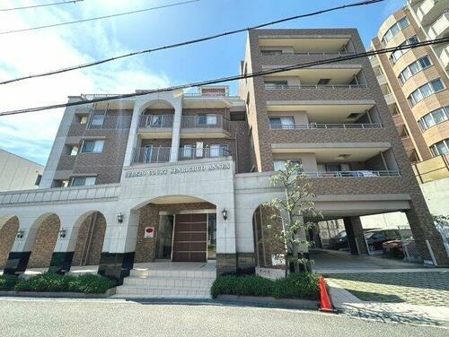 大阪府豊中市上新田２丁目 賃貸マンション