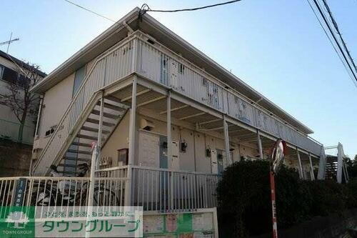 坂の上ハイツ 2階建