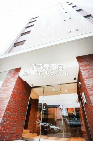 大阪府豊中市服部西町２丁目 7階建