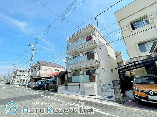 愛知県名古屋市天白区野並２丁目 3階建