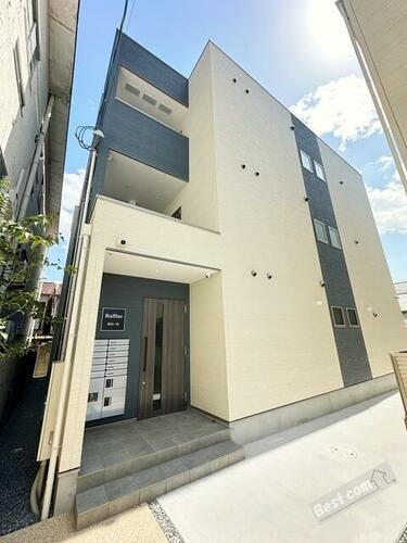 大阪府堺市西区浜寺諏訪森町中３丁 3階建 