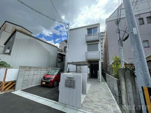 ラフィーネクローバーⅡ 3階建