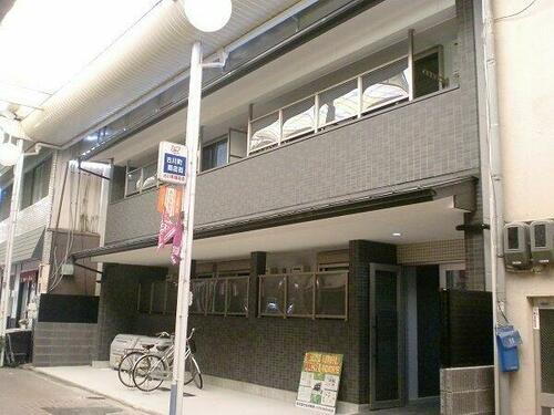 アビタシオン東山 3階建