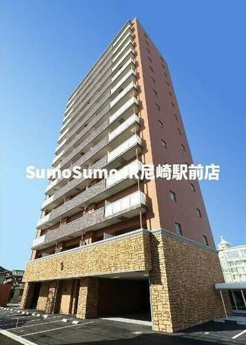 大阪府大阪市淀川区十三東４丁目 14階建