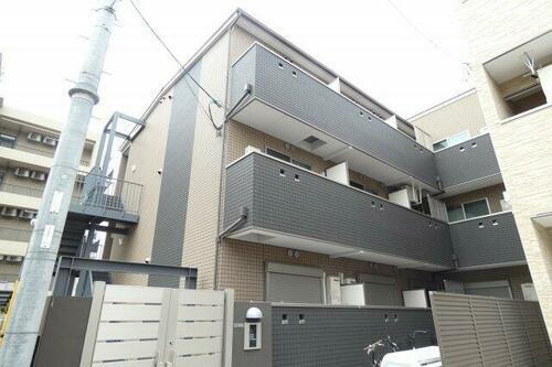 フレンドリーハイツ住吉 3階建