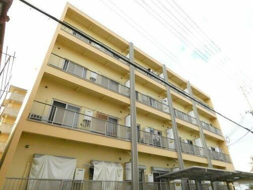サンハイツ大領 4階建