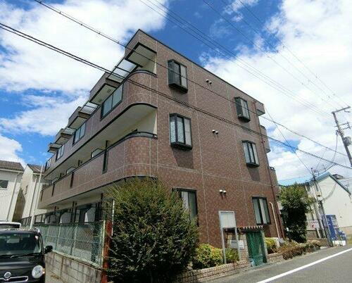 レフィナードＳ・Ｙ 3階建