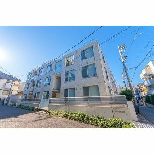 ＭＯＤＥＬＩＡＢｒｕｔ表参道（モデリアブリュット表参道） 地上3階地下2階建