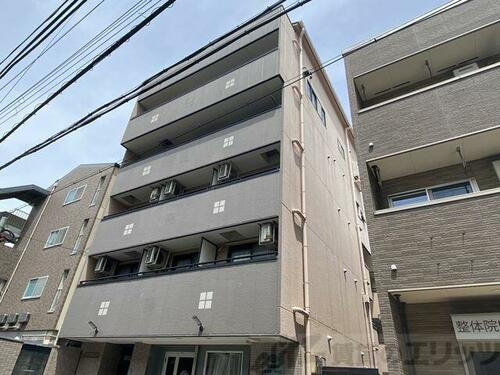 パルウェーブ 6階建