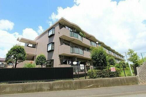 神奈川県横浜市旭区善部町 3階建 築28年8ヶ月