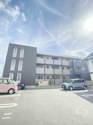 兵庫県明石市大久保町森田 築7年1ヶ月 3階建