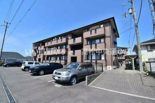 香川県高松市上天神町 賃貸アパート