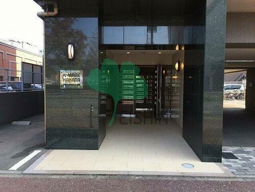 福岡県福岡市博多区石城町 12階建