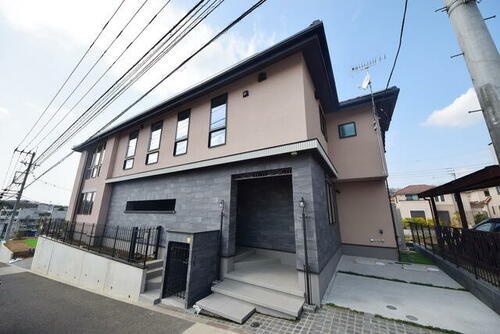 東京都稲城市坂浜４丁目 テラスハウス