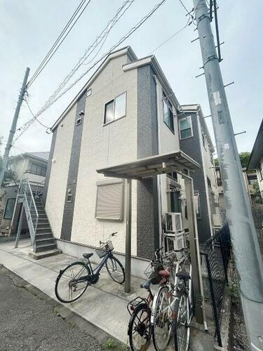 神奈川県横浜市磯子区馬場町 賃貸アパート