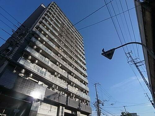 兵庫県神戸市兵庫区湊町１丁目 14階建