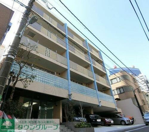 ドゥーエ代々木 6階建