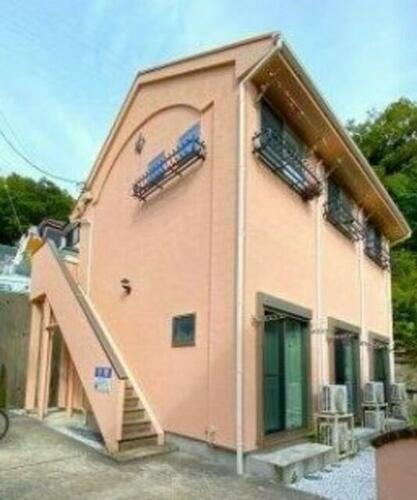 Ａｎｔｉｂｅｓ 2階建