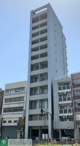 東京都目黒区下目黒３丁目 13階建