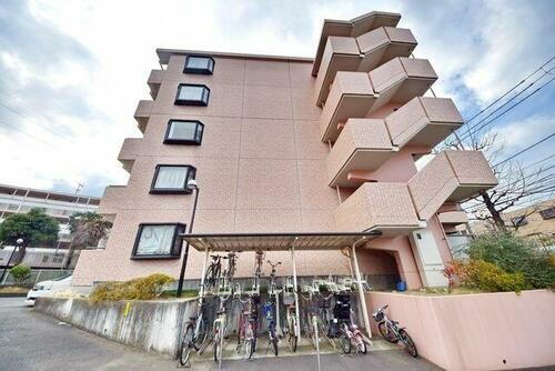 ヒルサイドテラス大倉山 5階建