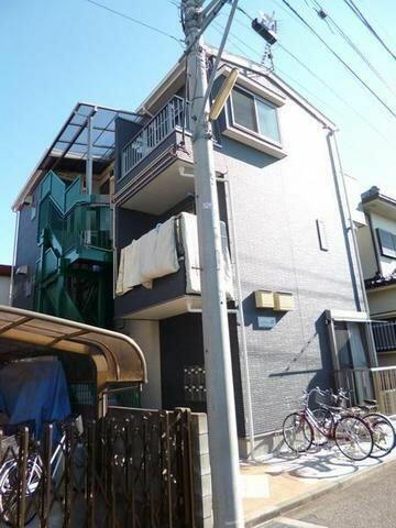神奈川県相模原市南区相模大野８丁目 3階建